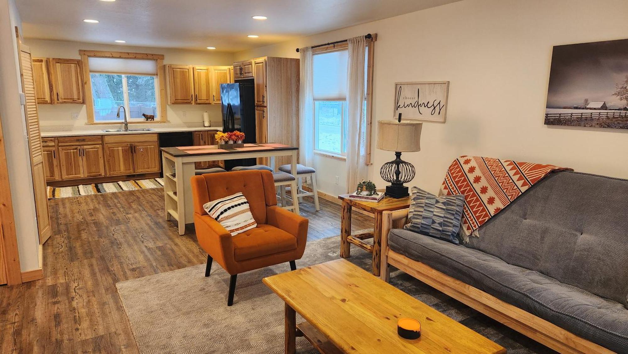 Beargrass Lodging & Rv Resort Hungry Horse Exteriör bild