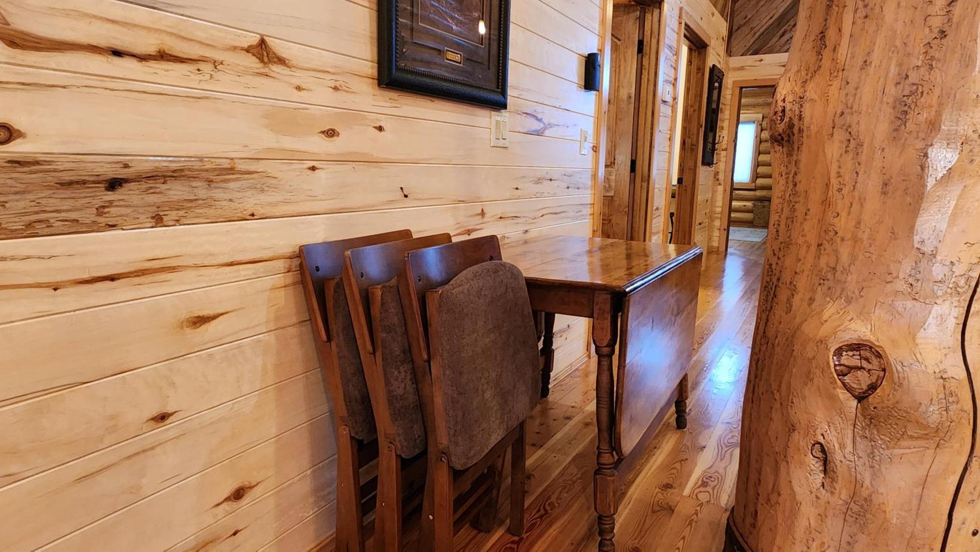 Beargrass Lodging & Rv Resort Hungry Horse Exteriör bild