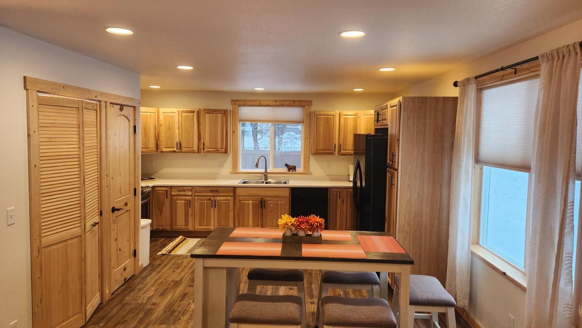 Beargrass Lodging & Rv Resort Hungry Horse Exteriör bild